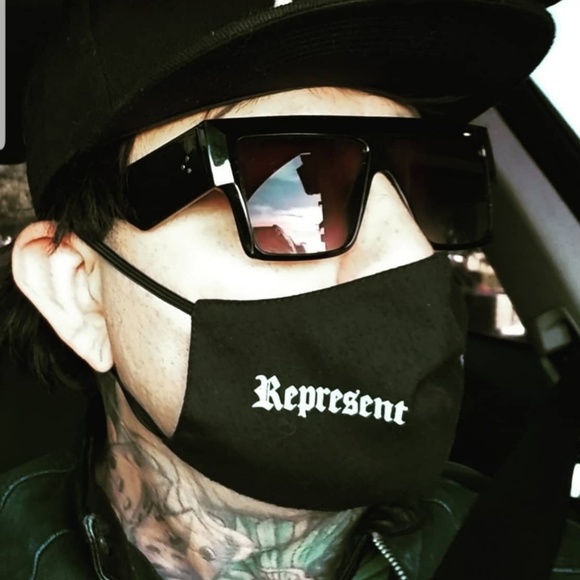 Meet your Posher, Roy - Picture 6 of 8